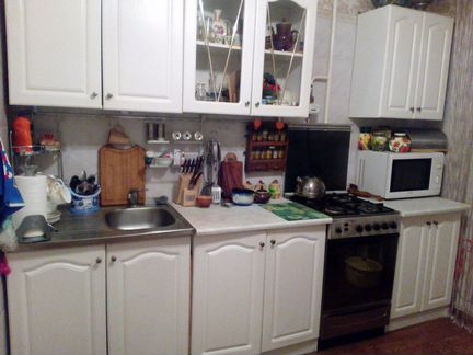 Кухонный гарнитур 2,4 м