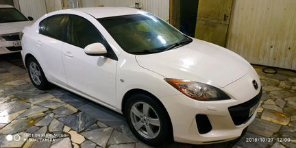 Mazda 3 1.6 МТ, 2013, седан