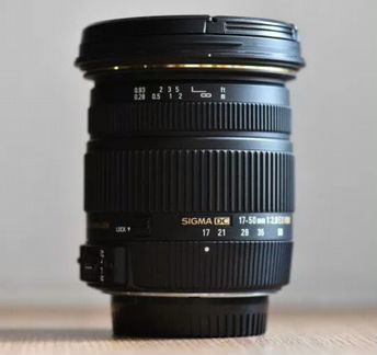 Sigma AF17-50mm f/2.8 for Sony