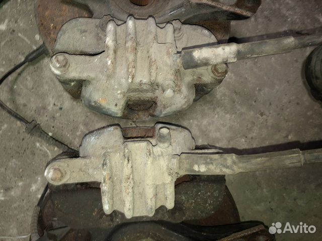 Суппорт передний Citroen C4 B7