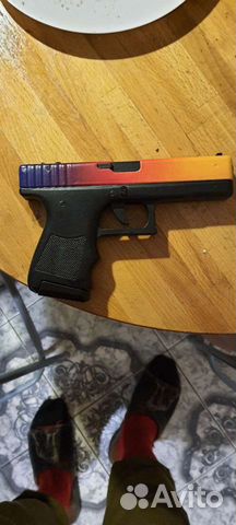 Деревянный пистолетVozwooden glock 18 gradient