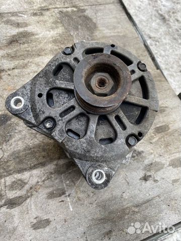 Генератор Audi A8 D3