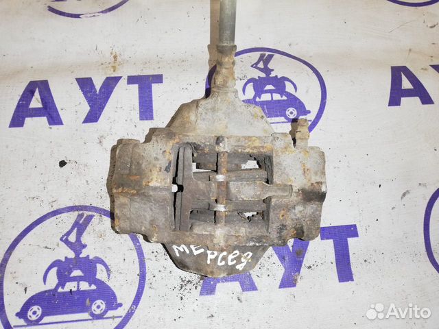 Суппорт задний правый левый Мерседес 203