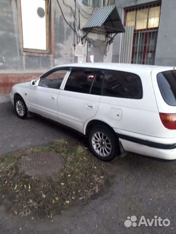 Toyota Caldina 1.5 AT, 1994, 330 000 км