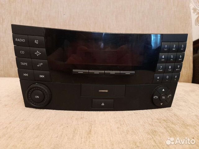 Магнитола штатная на Mercedes
