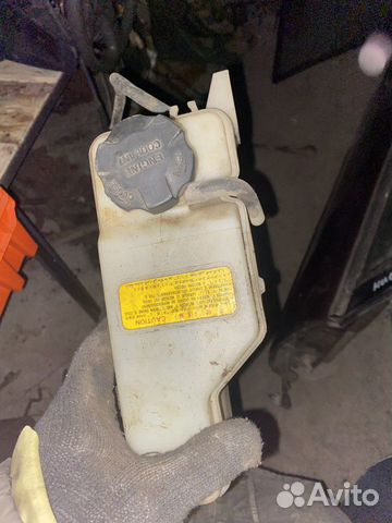 Бачек раширителя Hyundai santa fe