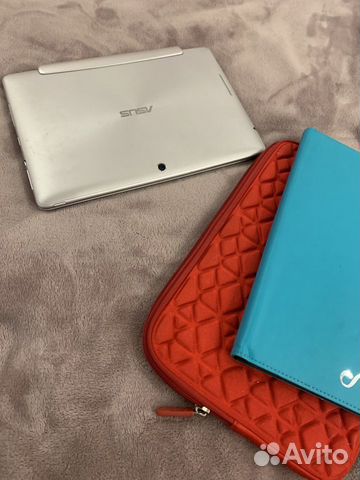Планшетный компьютер Asus