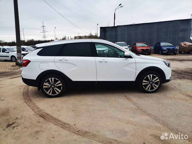 LADA Vesta Cross 1.6 CVT, 2022