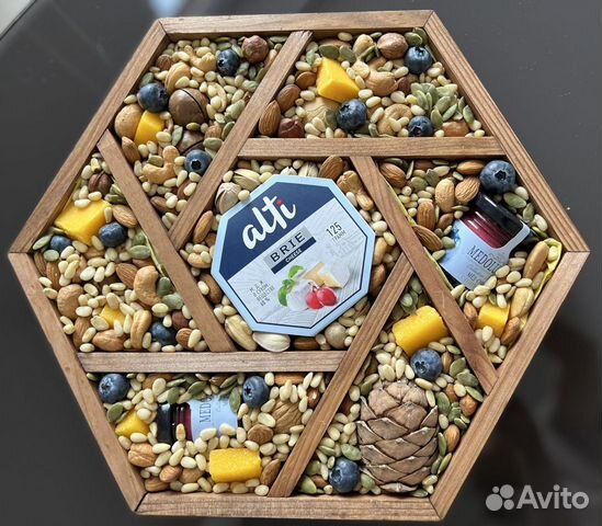 Подарочный бокс