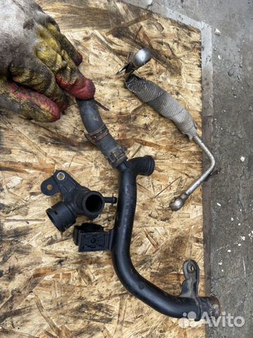 Трубка масляная тройник ож патрубок VW Tiguan