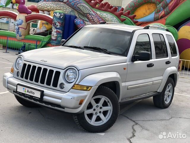 Jeep Cherokee 2007 3 7