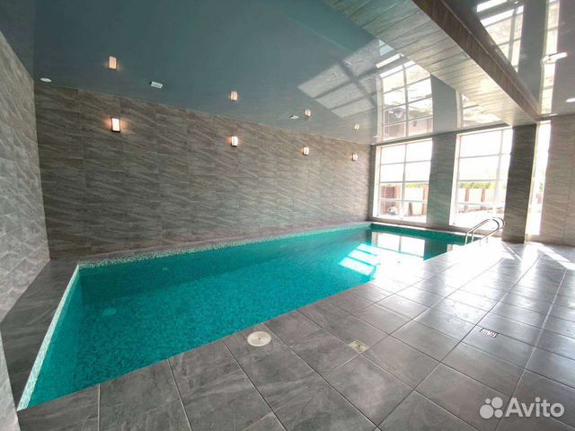 

10-к. и более коттедж, 750 м²