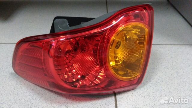 Фонарь задний Toyota Corolla 150 наружн/внутр Фонарь задний Toyota Corolla 150 наружн/внутр