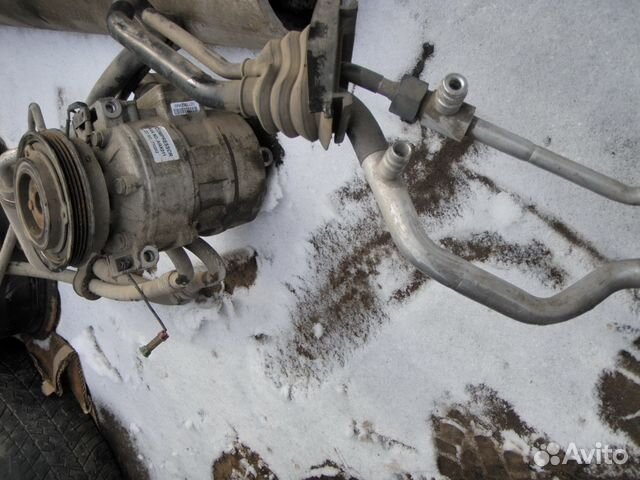 Компрессор кондиционера 4цил VW Passat B5+ GP Компрессор кондиционера 4цил VW Passat B5+ GP