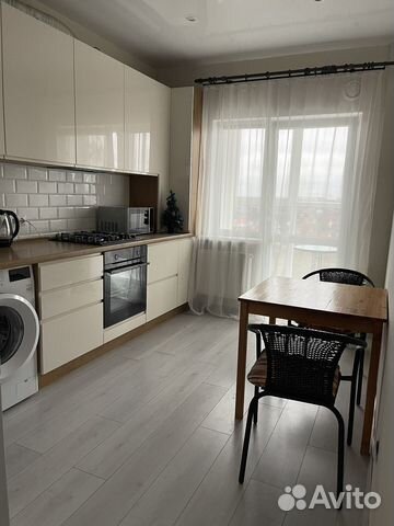 

1-к. квартира, 37 м², 1 кровать