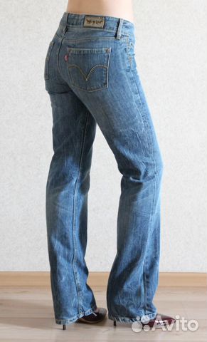 Джинсы Levis
