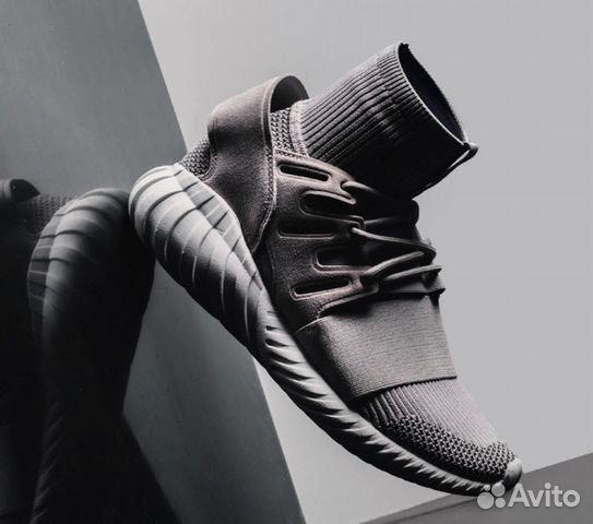 Adidas Tubular модель Doom Новые 43 и др Adidas Tubular модель Doom Новые 43 и др