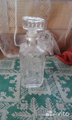 Бутылки и жестяные банки
