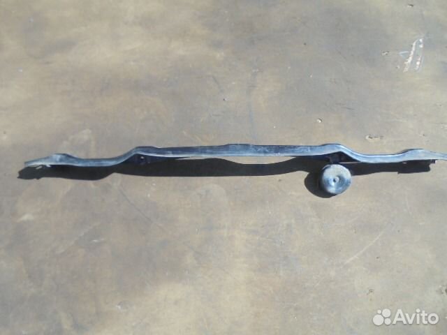 Верхняя планка телевизора Toyota RAV 4 05-08 г.в Верхняя планка телевизора Toyota RAV 4 05-08 г.в