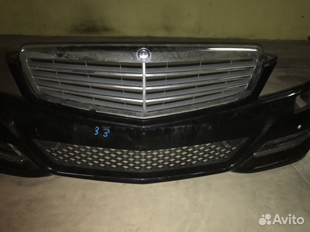 Бампер передний на Mercedes W204 C klass Бампер передний на Mercedes W204 C klass