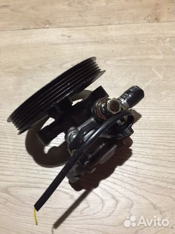 Насос гур Mitsubishi Space Star/Carisma MR916044 Насос гур Mitsubishi Space Star/Carisma MR916044