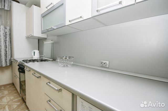 1-к квартира, 37 м², 1/9 эт. 1-к квартира, 37 м², 1/9 эт.