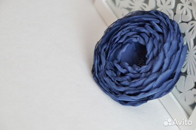 Брошь из текстиля Брошь из текстиля