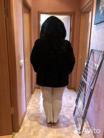 Шуба мутон с капюшоном Шуба мутон с капюшоном