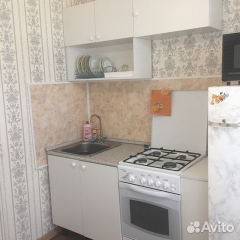 1-к квартира, 37 м², 1/9 эт.