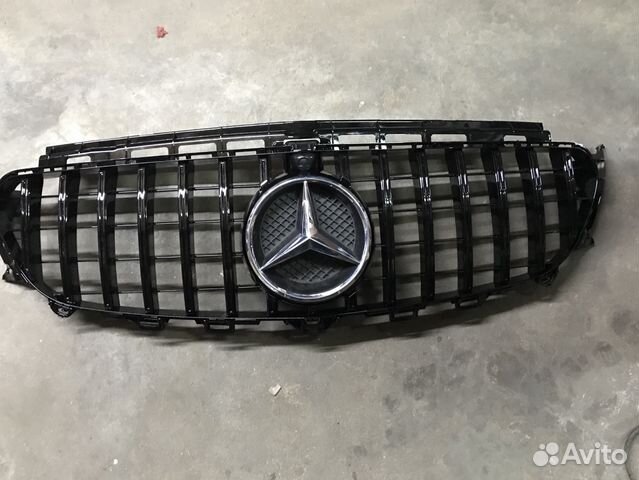 Решетка радиатора на Mercedes W213 GT