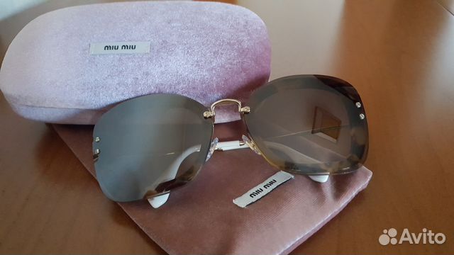 Солнцезащитные очки Miu Miu Италия (оригинал)