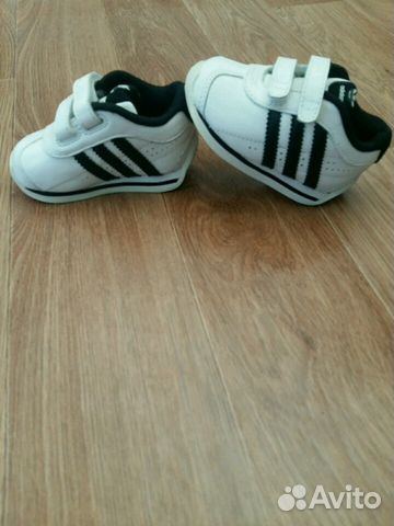 Кроссовки детские adidas новые