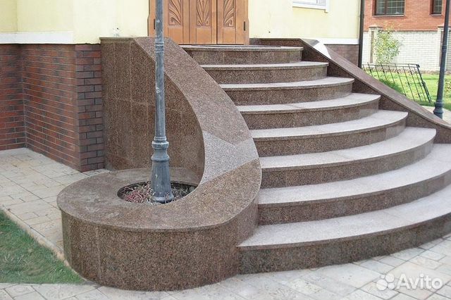 Ступени из гранита