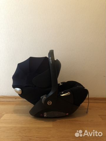 Автомобильное кресло Автомобильное кресло