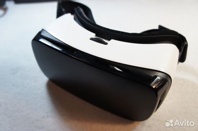 SAMSUNG Gear VR SM-R322 SAMSUNG Gear VR SM-R322