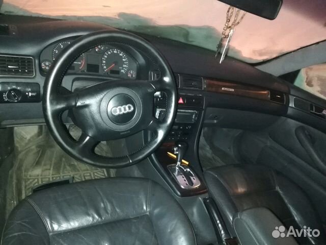 Audi A6 2.4 AT, 2000, битый, 178 565 км