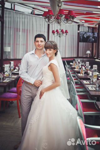 Красивое, пышное и удобное свадебное платье