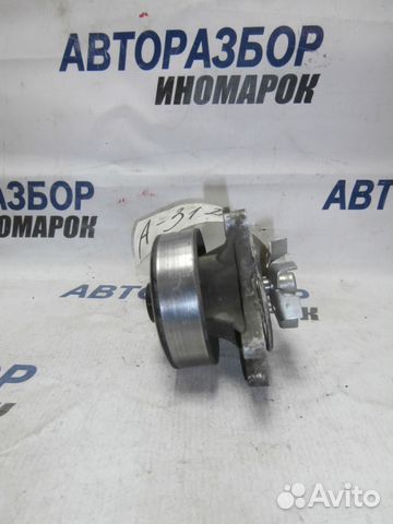 Помпа водяная для Toyota Avensis T250 Помпа водяная для Toyota Avensis T250