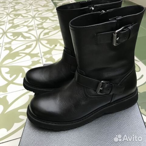 Prada новые оригинальные полусапожки 36р Prada новые оригинальные полусапожки 36р