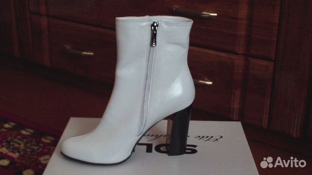 Кожаные ботильоны деми ботинки 39р новые Кожаные ботильоны деми ботинки 39р новые