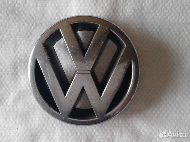 Эмблема Volkswagen Passat(98-01) 3BO 853601 Оригин