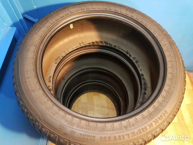 Nokian hakkapeliitta 5 SUV 255/50R19 runflat
