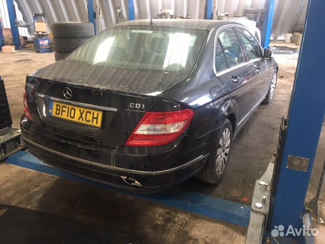Дверь капот фара бампер Mercedes C W204 Дверь капот фара бампер Mercedes C W204