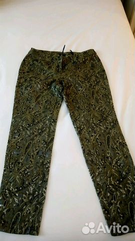 Брюки джинсового кроя из парчи Брюки джинсового кроя из парчи