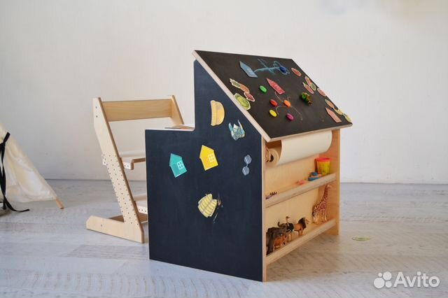 Стол для развития детей с магнитно-грифельной пове