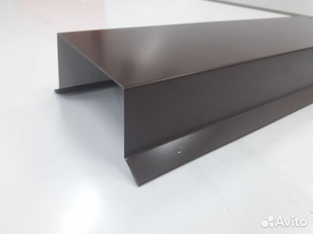 Парапет кровельный 110*250*110 RAL 8017 Парапет кровельный 110*250*110 RAL 8017