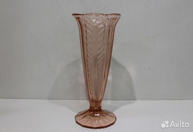 Купить вазы ссср купить на авито. Ваза Неман 1867(7709) шар д300. Неман ваза карамельное стекло. Ваза на ножке карамельное стекло. Ваза карамельное стекло СССР.