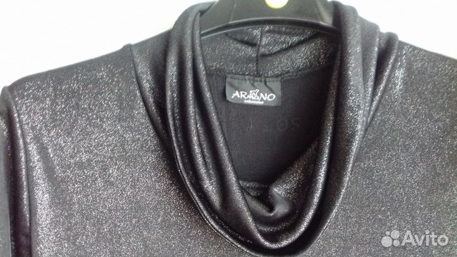 Новая нарядная блузка бренд оригинал Новая нарядная блузка бренд оригинал