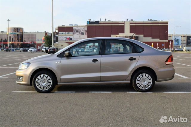Volkswagen Polo 1.6 AT, 2016, 68 141 км