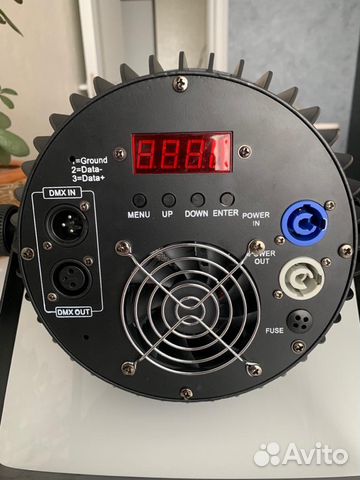 Светодиодный прожектор led par 18*18w rgbwauv Светодиодный прожектор led par 18*18w rgbwauv